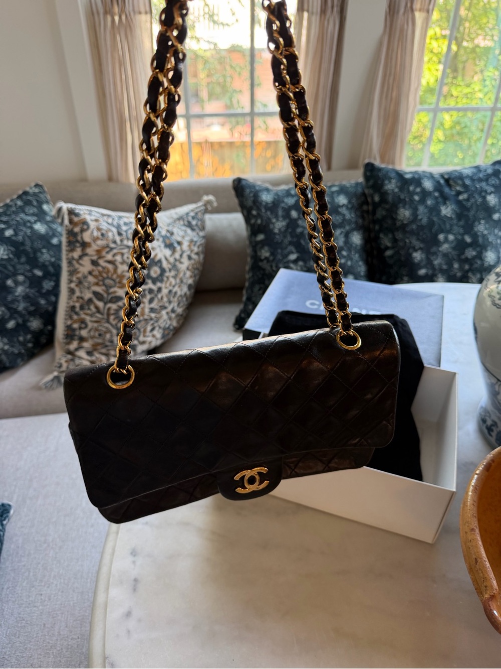 Authentic CHANEL Quilted Lambskin Shoulder Bag in Black with Gold Hardware - Picture 6 of 7